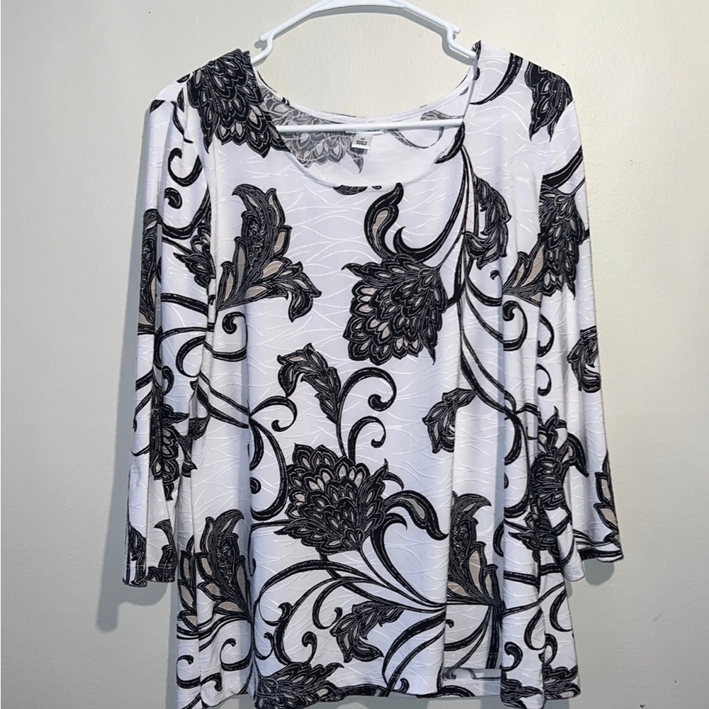 Black & White Blouse